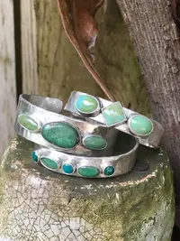 ../images/bracelets/FullSizeRender.webp